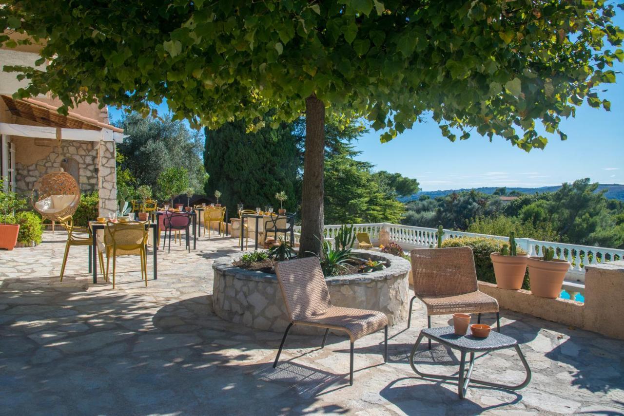 Bastide Les 3 Portes Saint-Paul-de-Vence Dış mekan fotoğraf